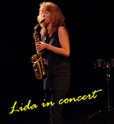 Lida in concert
